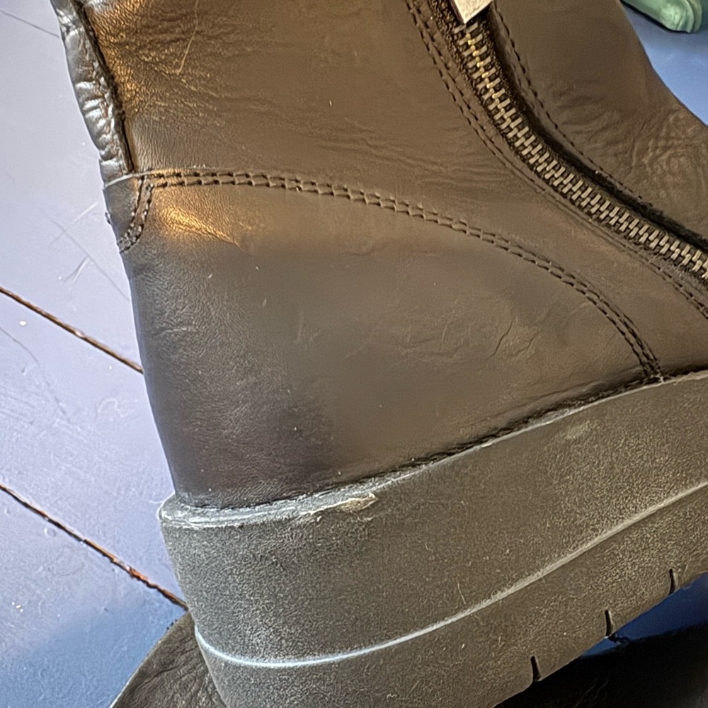 Miz Mooz Black Leather Lass Boots - Picture 6 of 8